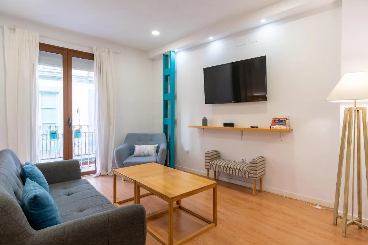 Locksmith Apartment - Park Option Seville