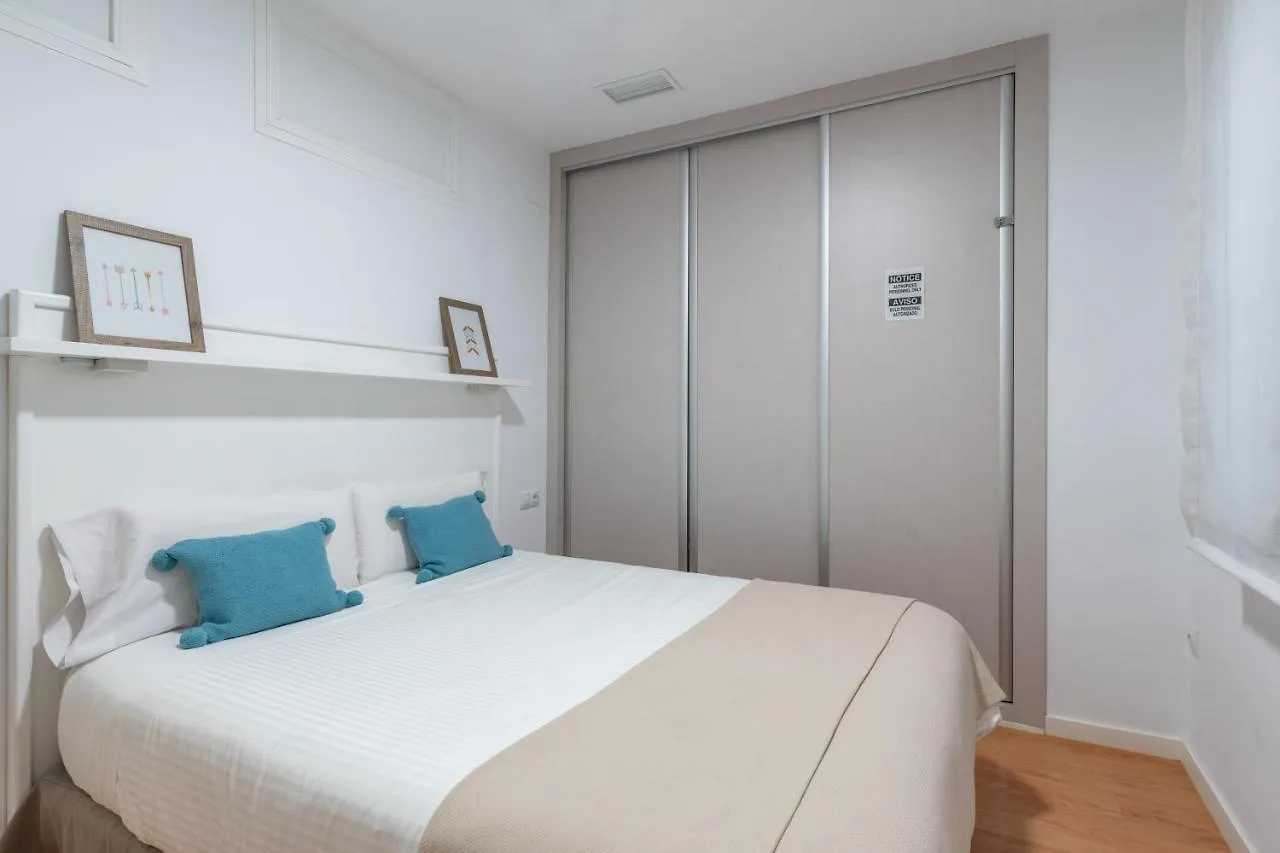 Locksmith Apartment - Park Option Seville